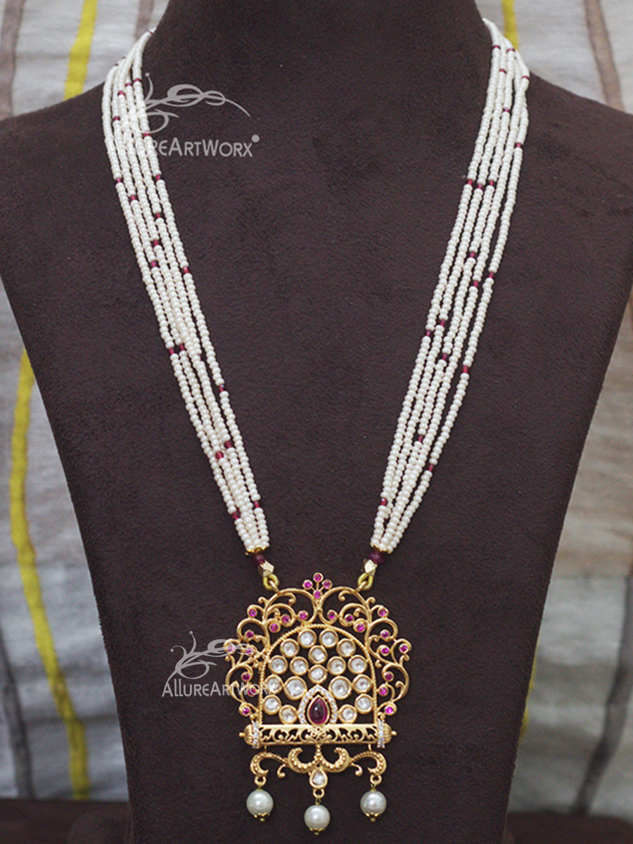 Pearl Necklace